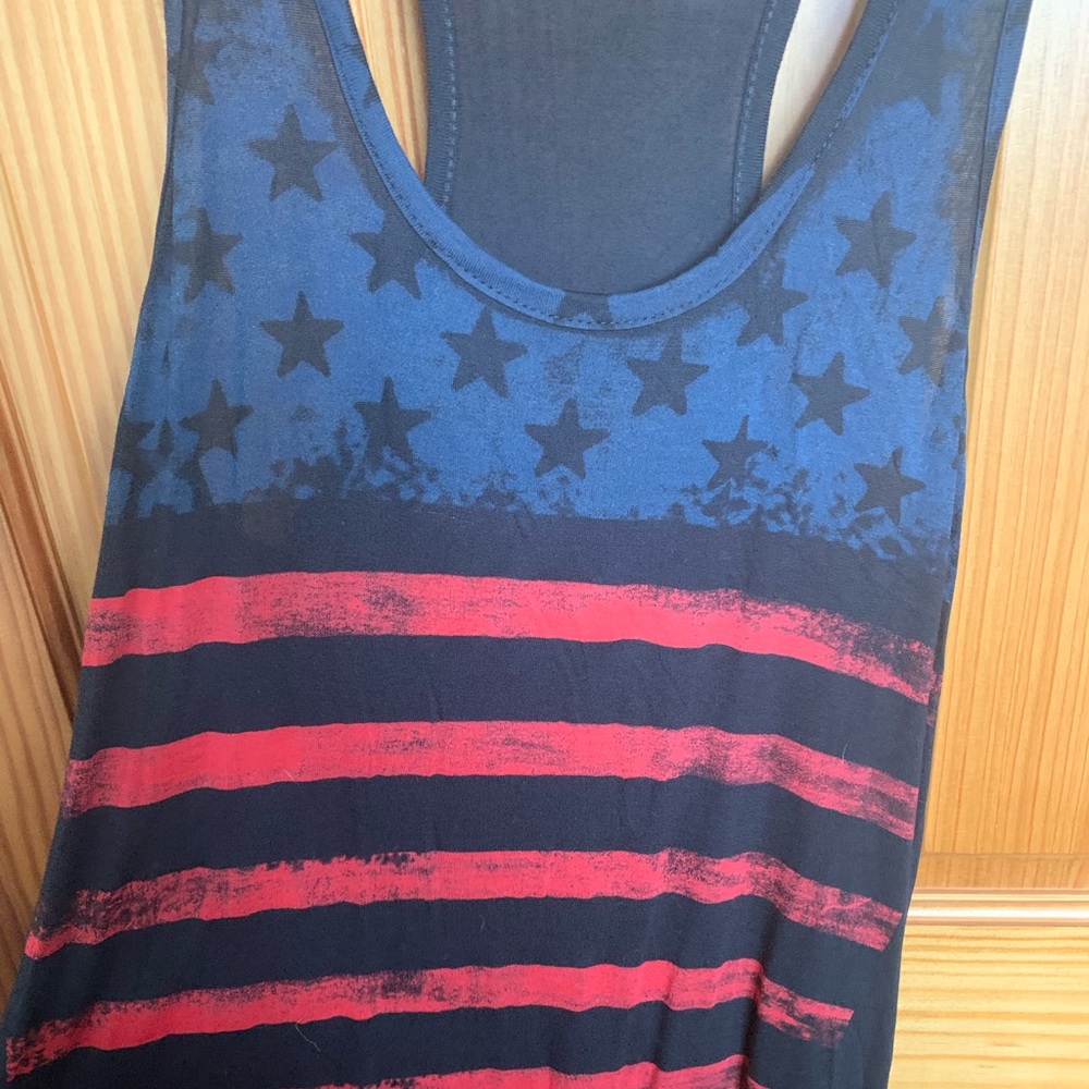 BRAND NEW American flag tank 🇺🇸